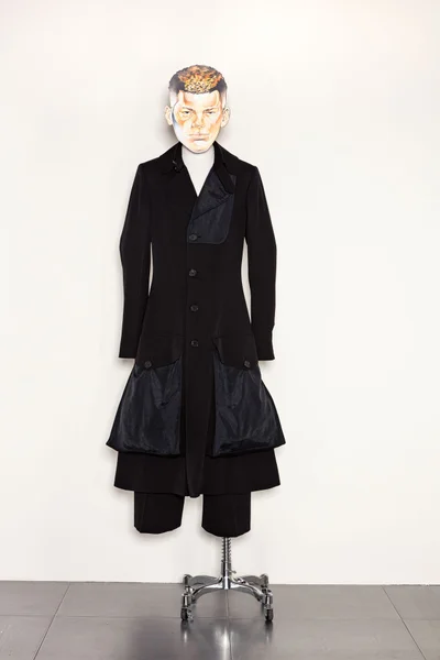 Look 2